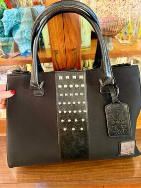 Studio DVF Diane Von Furstenberg tote-laptop bag. Studded, orange interior